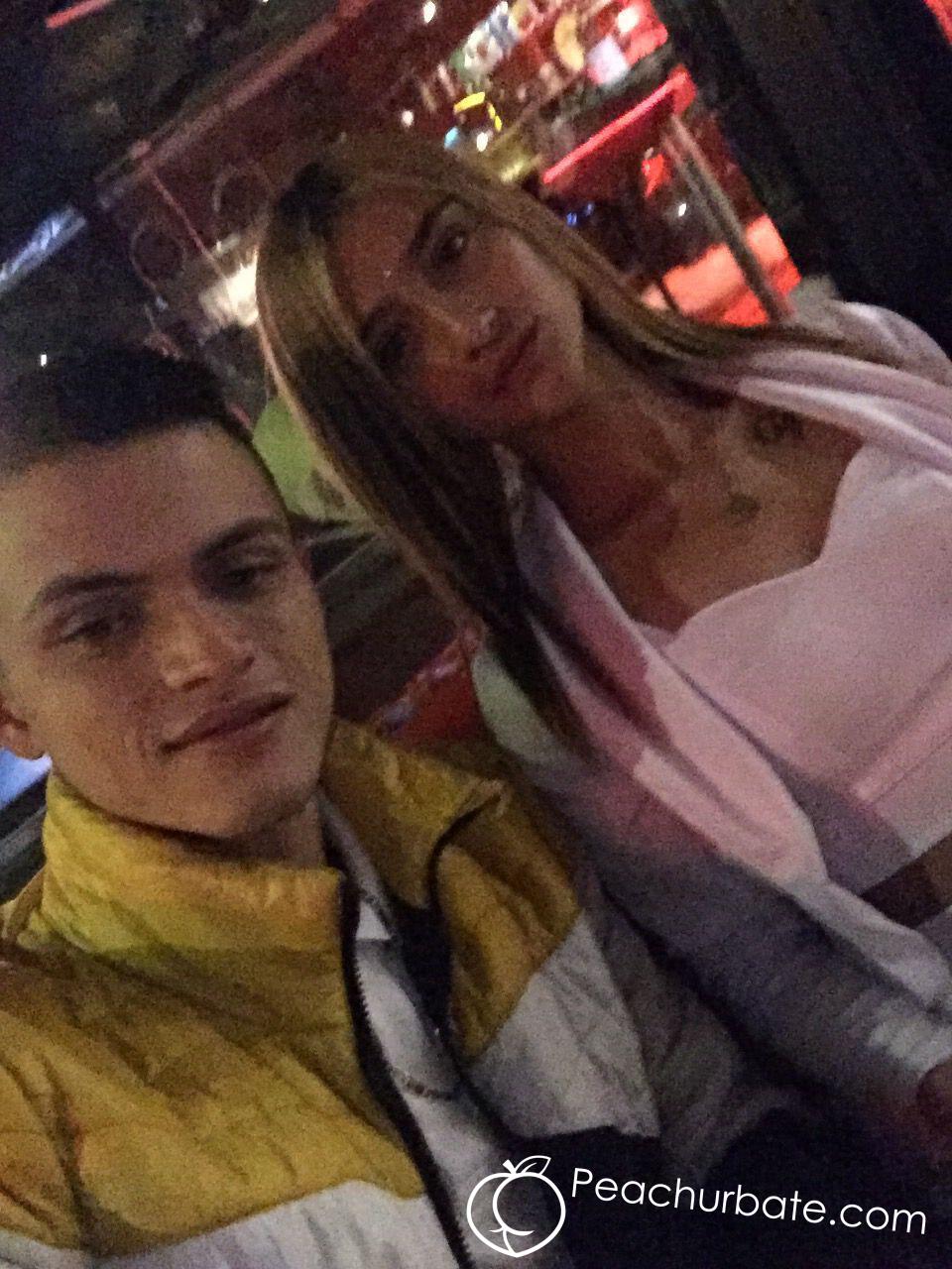 alpha_y_omega stripchat الصوره الشخصيه